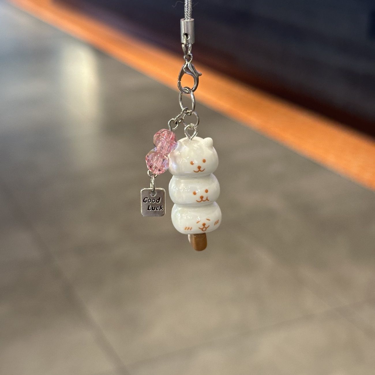 Joke Bear Lucky Leaf Phone Cha - Resin Art Case recension och pris